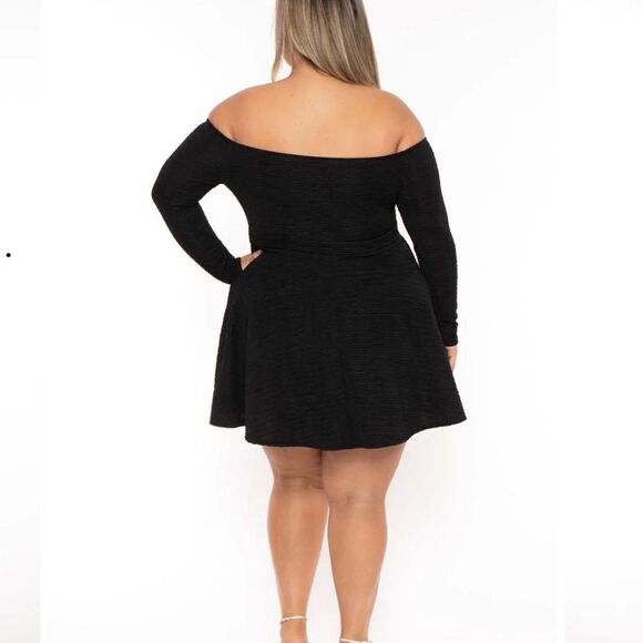 CURVY SENSE PLUS SIZE VIVIENNA BOA
FLARE DRESS - BLACK - Picture 4 of 4